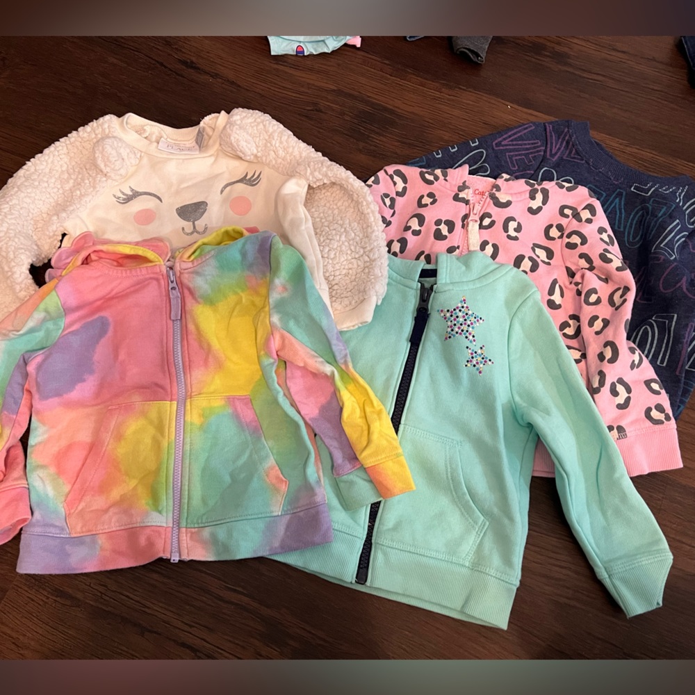 Sweatshirt lot. 18 month girls